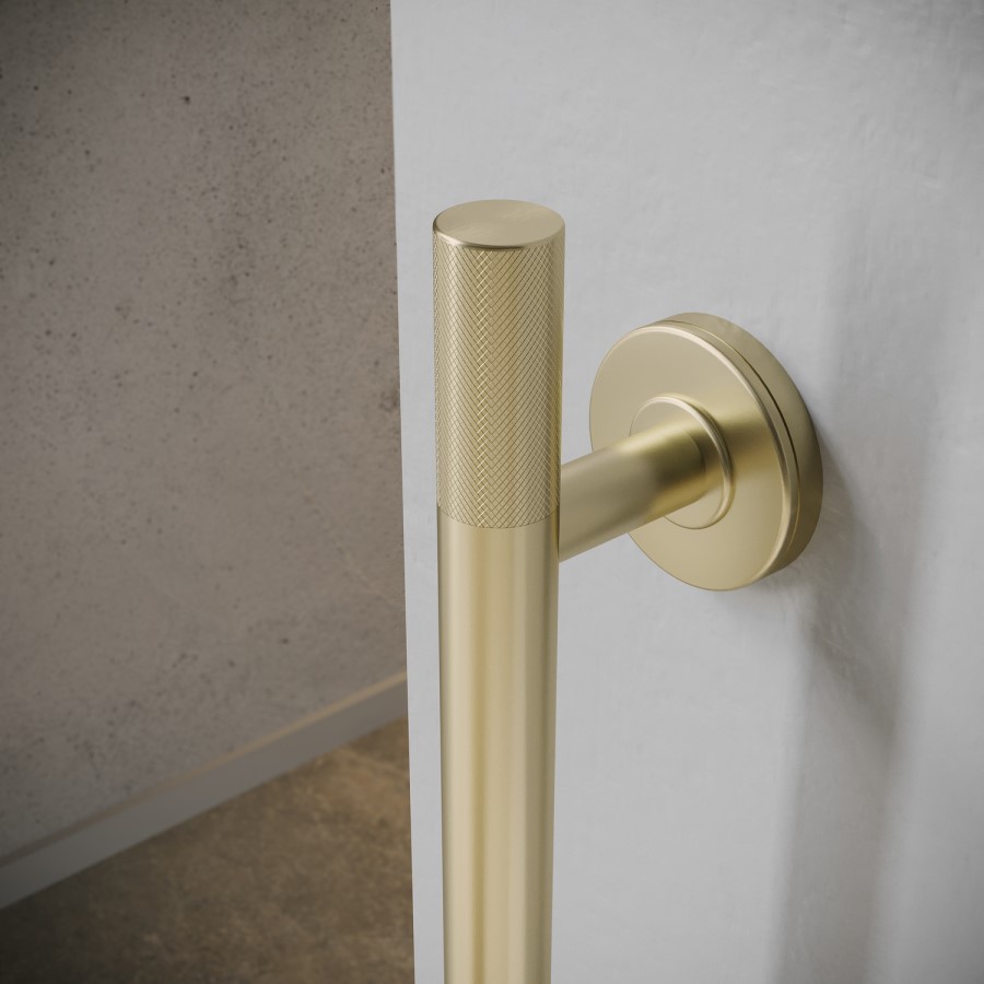 Brass Knurled Bathroom Grab Rail 700 x 77mm - Arissa
