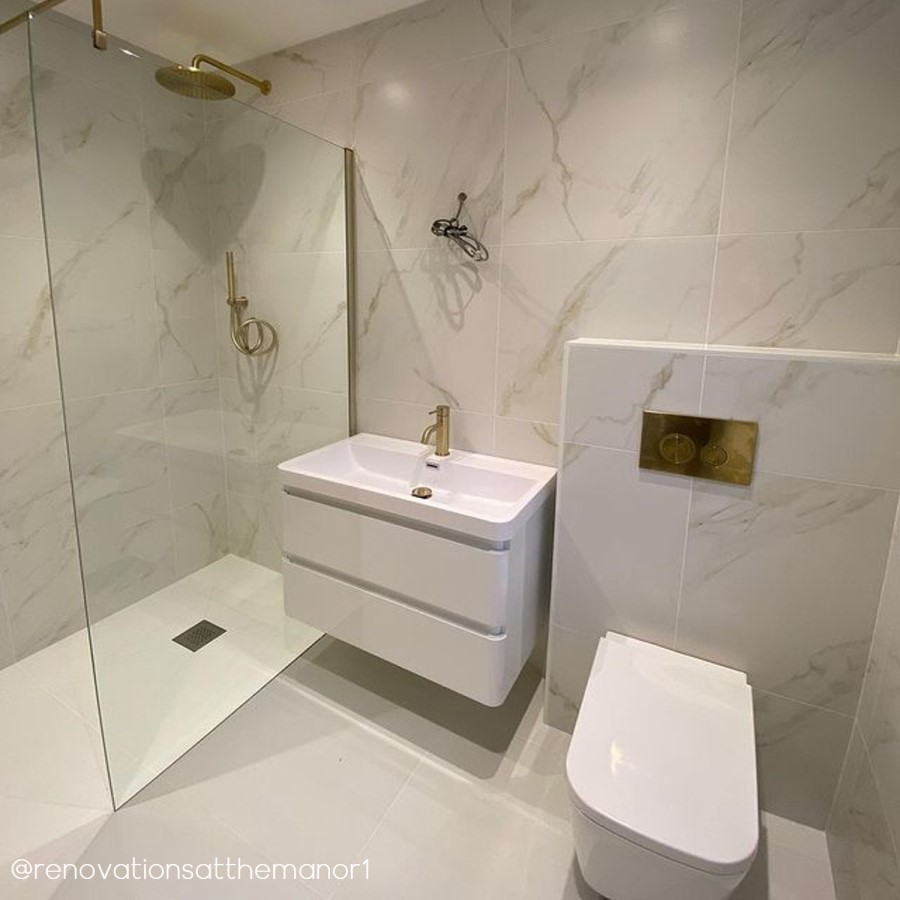 ONLY OPENED - 600mm White Wall Hung Vanity Unit with Basin - Pendle