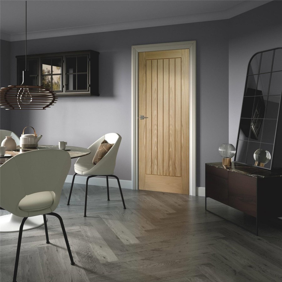 Internal Oak Cottage FD30 Fire Door - Unfinished - 2040 x 626 x 44mm - Suffolk Essential - XL Joinery