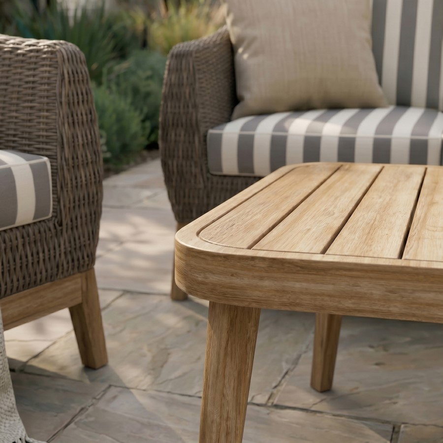 5 Seater Brown Rattan Garden Sofa Set with Striped Cushions & Coffee Table
