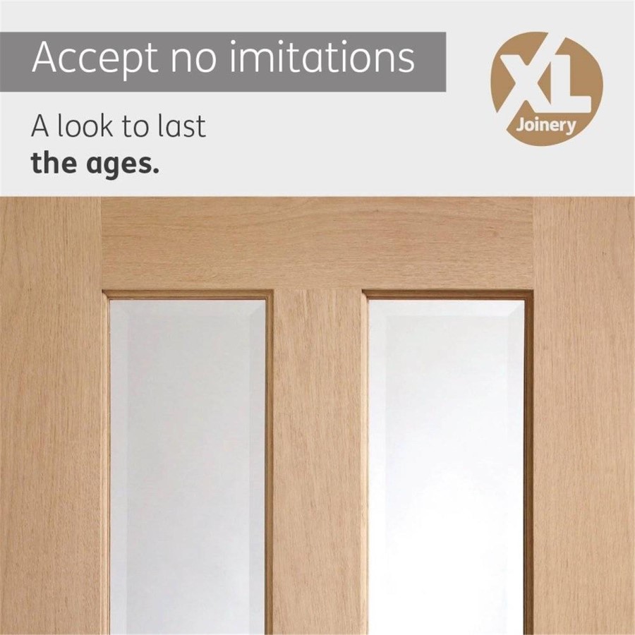 Internal Oak Glazed Victorian 4-Panel Door with Clear Bevelled Glass - Unfinished - 1981 x 686 x 35mm - Victoria - XL Joinery