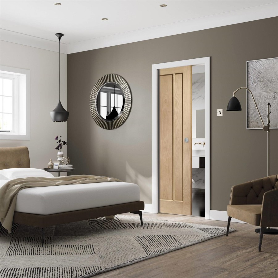 Internal Oak 3-Panel Door - Unfinished - 1981 x 838 x 35mm - Worcester - XL Joinery