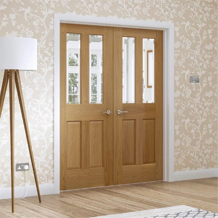 Internal Oak Malton Door with Clear Bevelled Glass - Pre-Finished - 1981 x 762 x 35mm - Victoria - XL Joinery