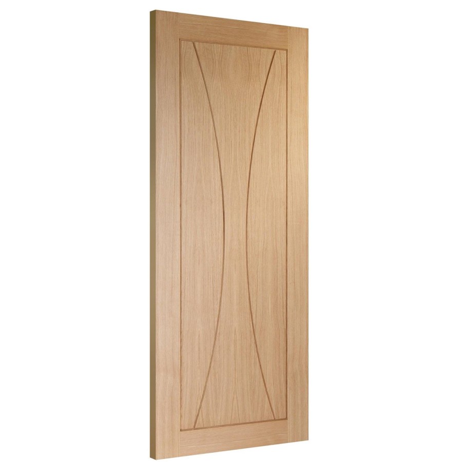 Internal Oak Pre-Finished Verona - Pre-Finished - 1981 x 686 x 35mm - Verona - XL Joinery