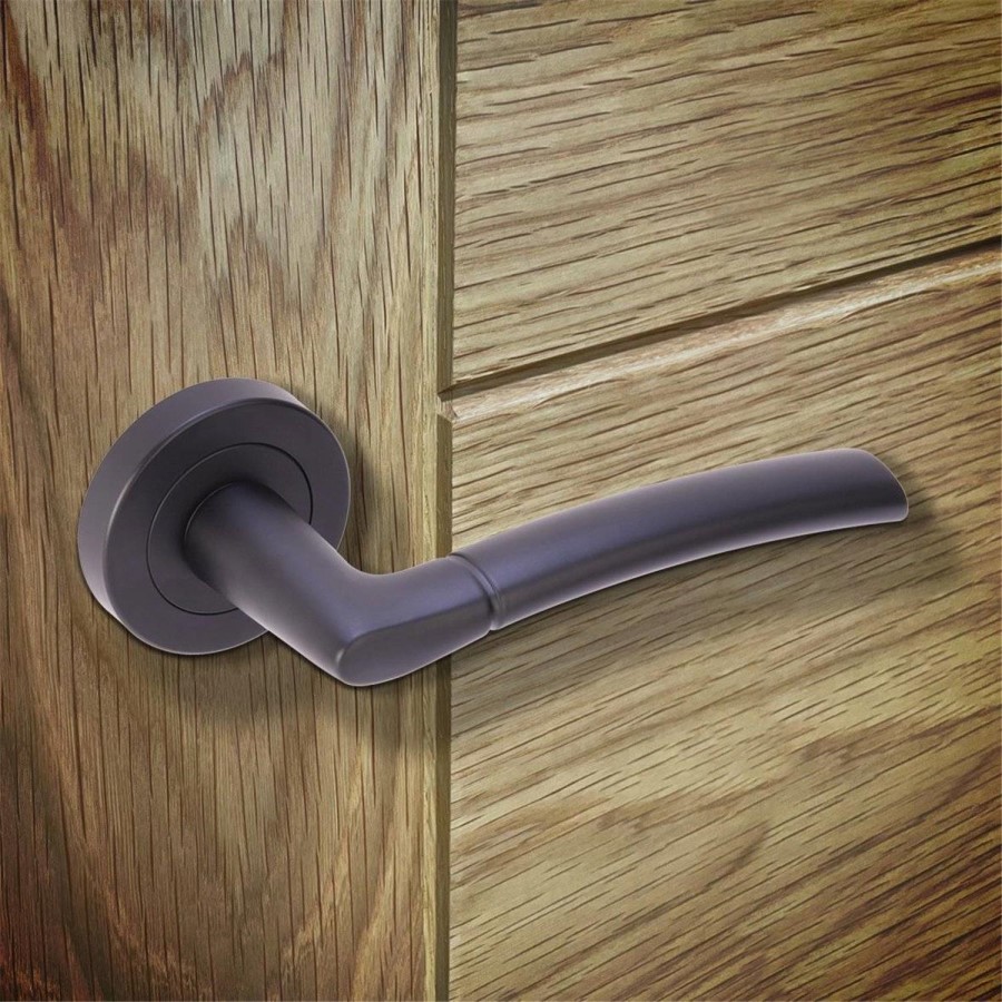 Internal Matt Black Lever Door Handle with Latch and Hinges Pack - 75mm Latch - Tanaro - XL Joinery